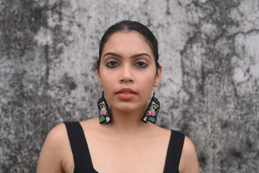 Nayana Earrings